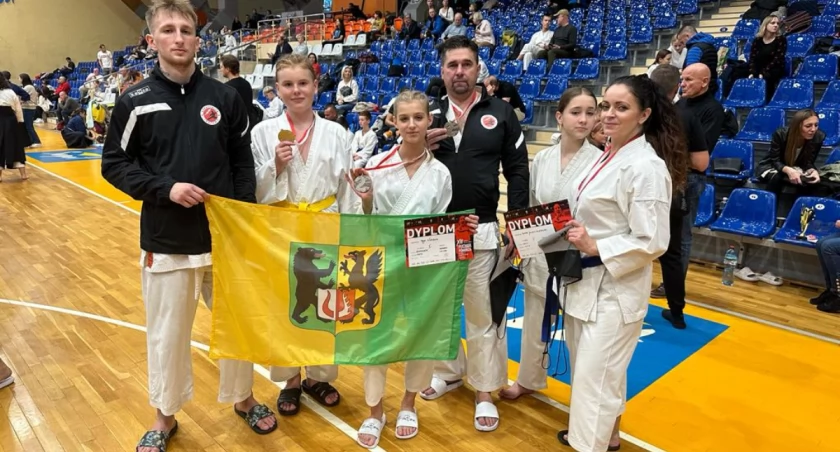 Świetna forma karateków Karate Klubu Inazuma z Karsina