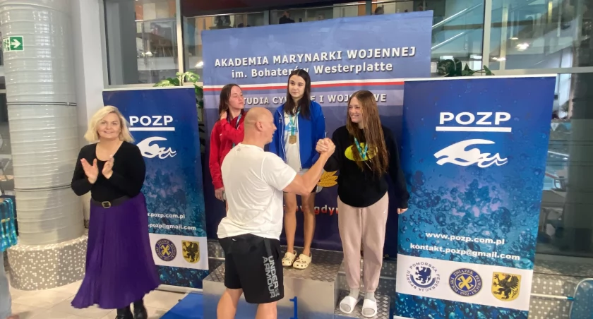 Zuzanna Peek z brązowym medalem w pływaniu klasycznym
