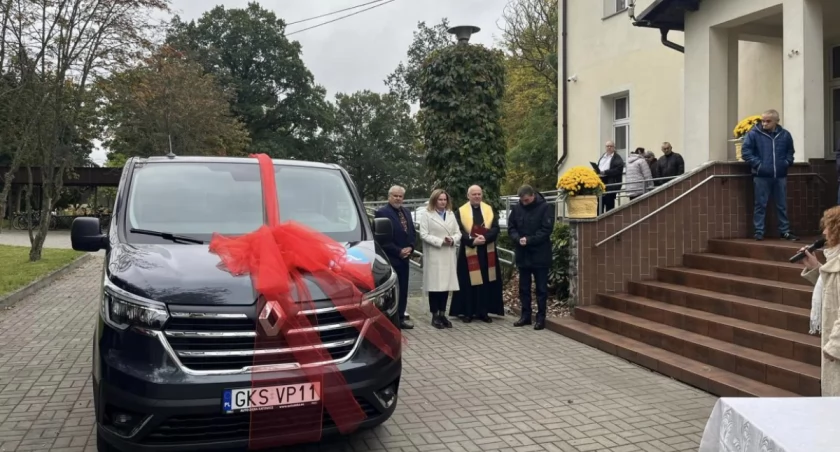Nowy pojazd dla Domu Pomocy Społecznej w Cisewiu