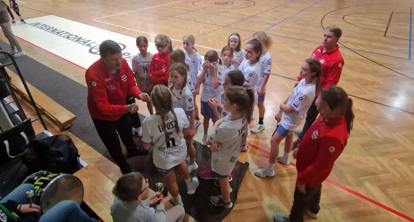 Szczypiornistki z Lipusza zagrają w finale Wojewódzkiej Ligi Piłki Ręcznej