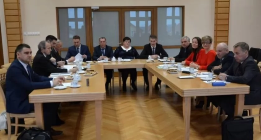 XLI sesja Rady Gminy Karsin - sprawdź program