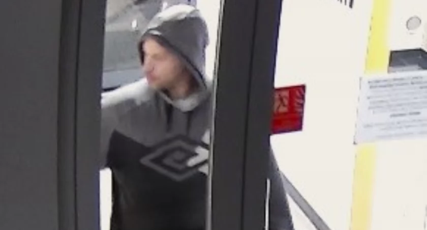 Uszkodził mini coopera - sprawca poszukiwany 