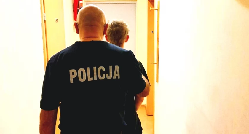 Policjanci zatrzymali parę, która ukradła samochód