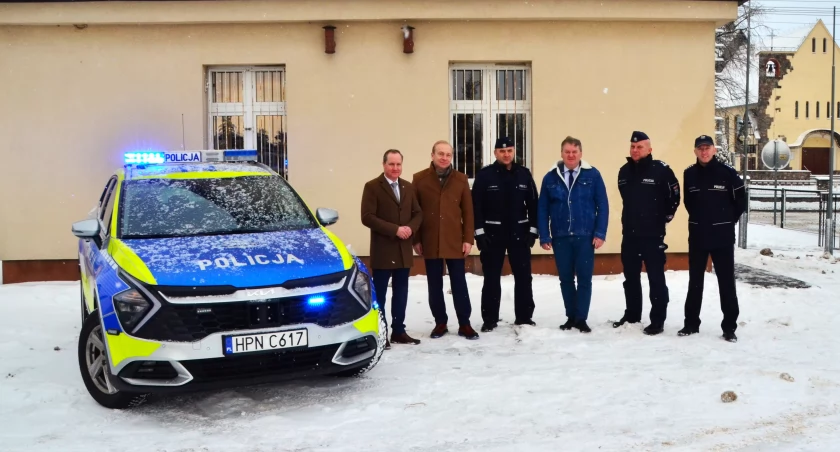 Nowy radiowóz trafił do Posterunku Policji w Liniewie