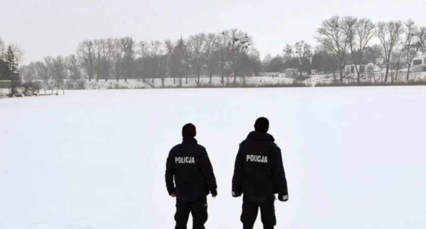 Nie wchodź na lód! Śmierć czyha pod wodą