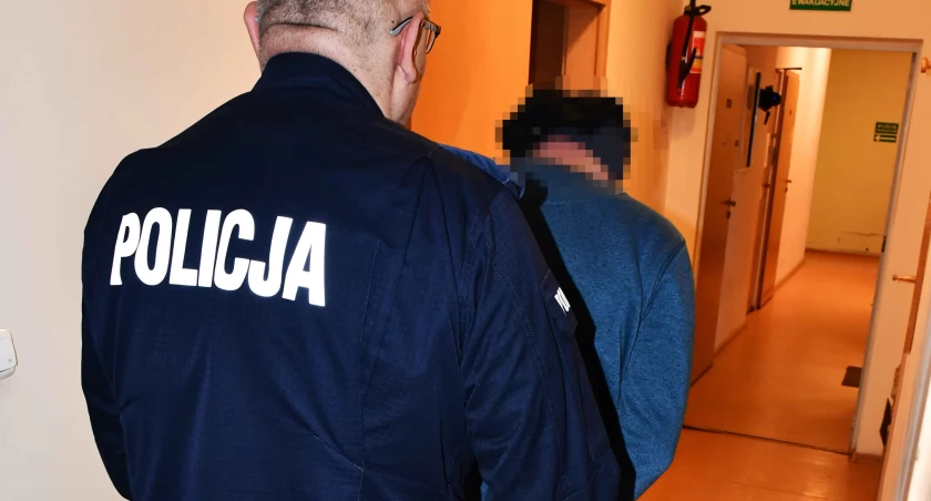 Dwaj mężczyźni zatrzymani - w mieszkaniach mieli spore ilości narkotyków