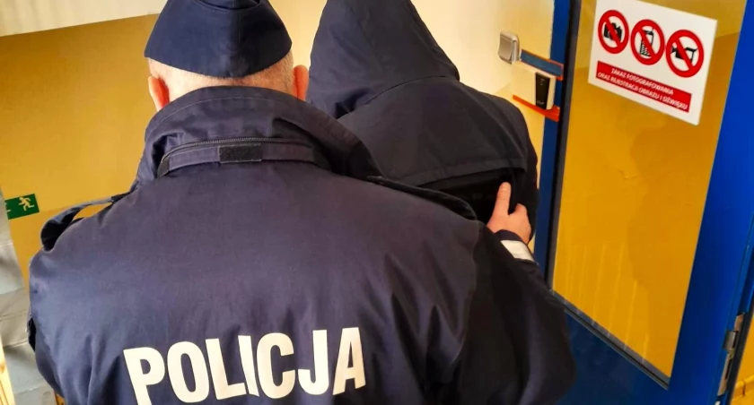 Wszedł do czyjegoś mieszkania i ukradł elektronarzędzia
