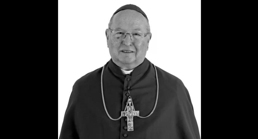Nie żyje biskup senior Piotr Krupa