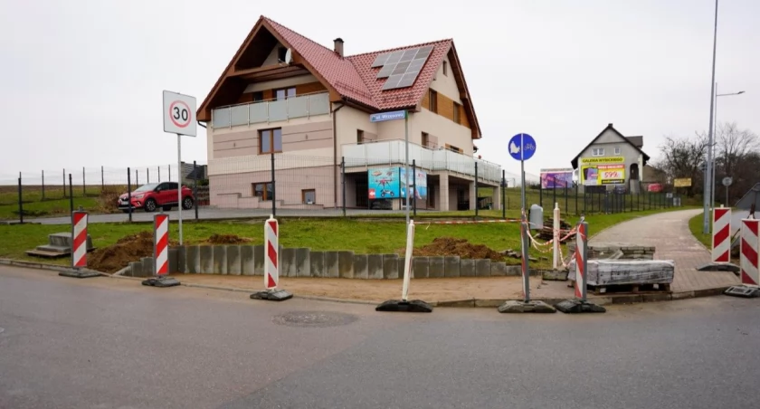 Będzie bezpieczniej w rejonie ul. Skłodowskiej i Wrzosowej