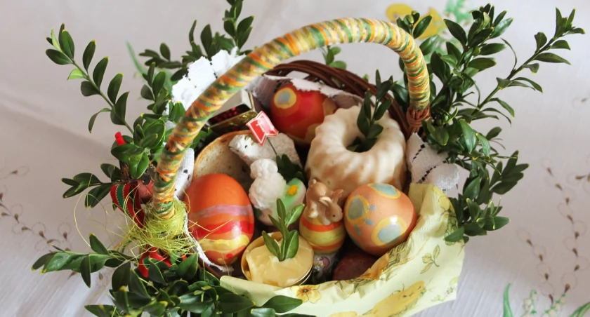 Konarzyny. Kiermasz Wielkanocny w Oberży
