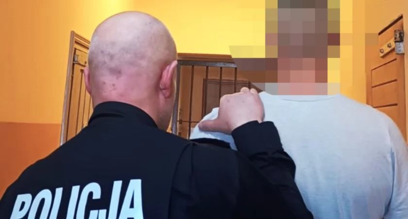Zdemolował mieszkanie 26-latki - 28-latek w areszcie