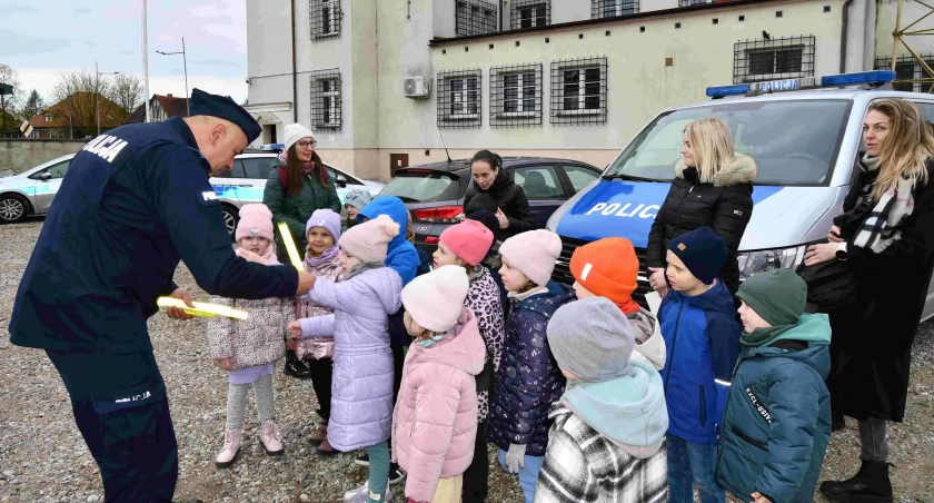 Przedszkolaki z wizytą w kościerskiej komendzie