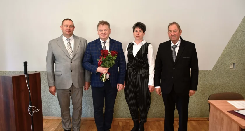 Mirosław Warczak złożył ślubowanie. Wojciech Prądziński przewodniczącym Rady Gminy Liniewo