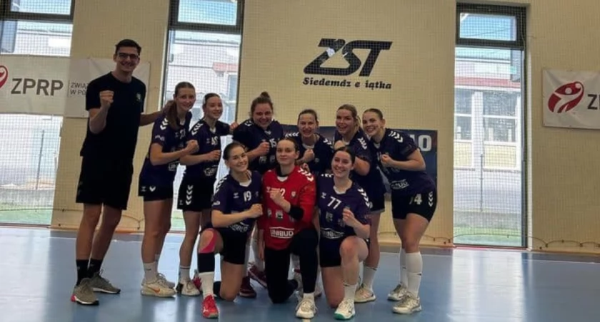 Kościerskie szczypiornistki kończa sezon na 3 miejscu w tabeli