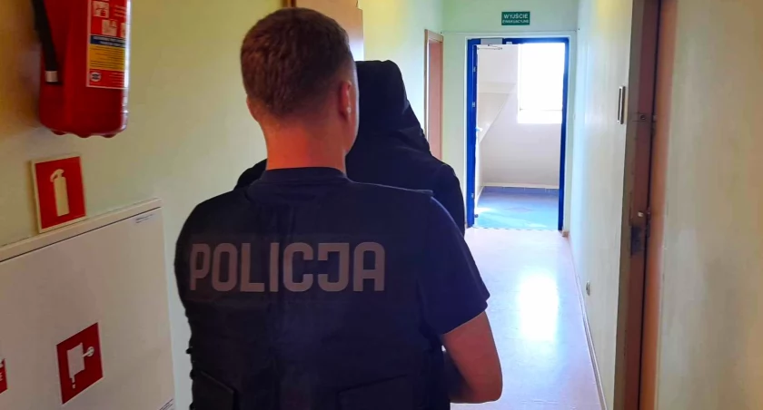 Kierowca pod wpływem alkoholu, a pasażer z narkotykami