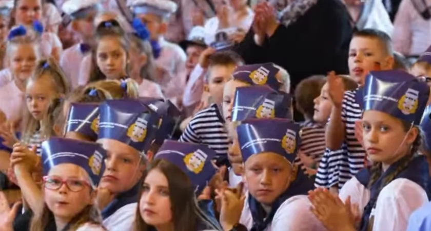 Wyjątkowy jubileusz SP im. kontradmirała Xawerego Czernickiego w Wielkim Podlesiu