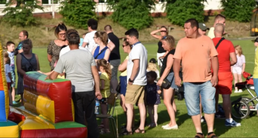 Lipusz. Powitanie lata pod chmurką