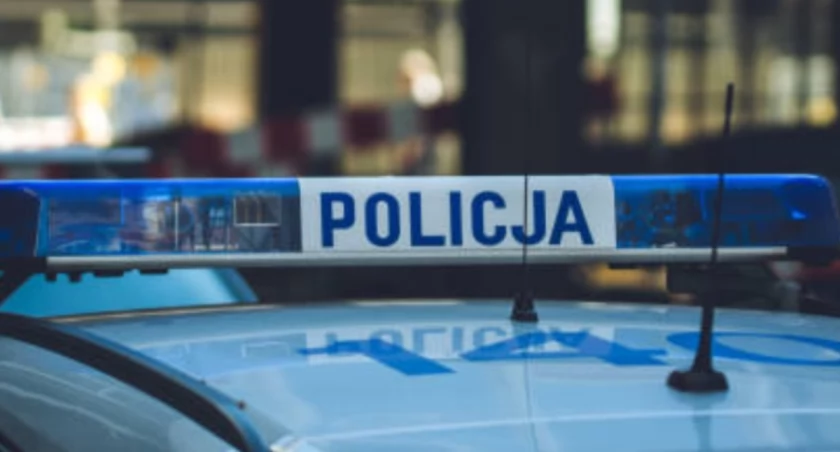 Wypadek w Dziemianach. Dwie osoby trafiły do szpitala