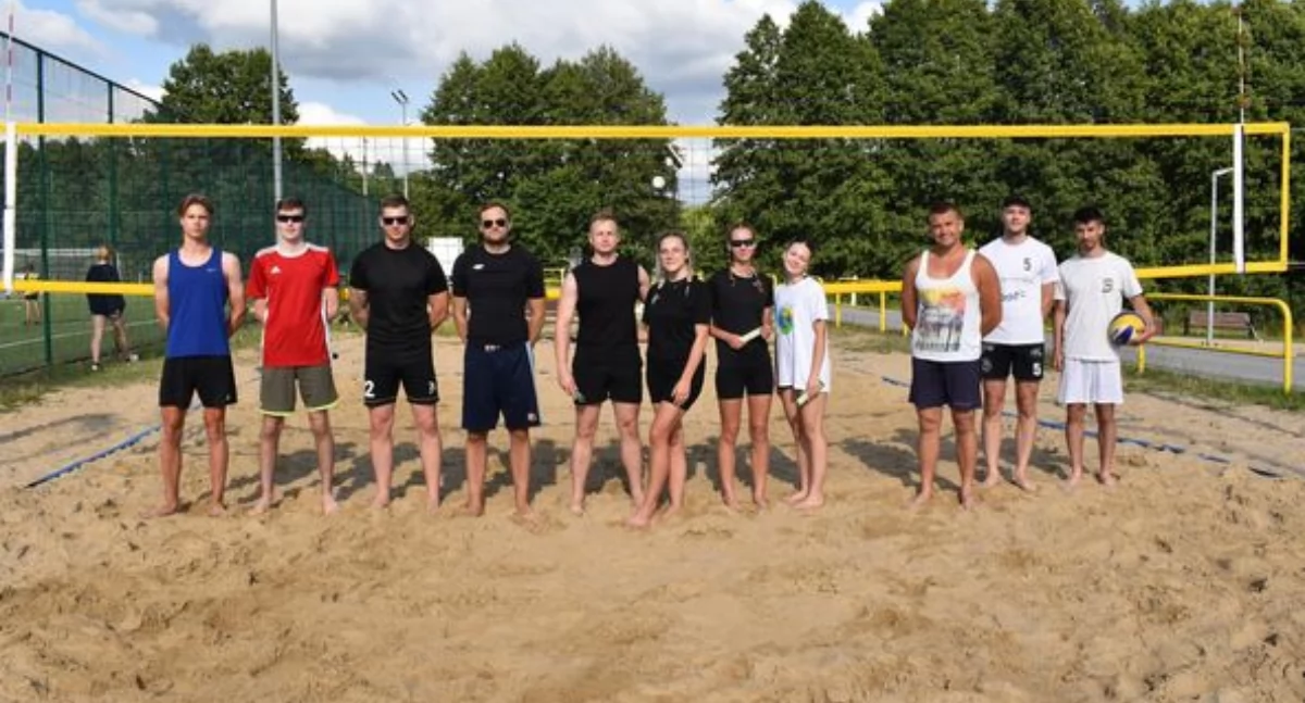 Maciej Siach i Bartosz Siach najlepsi w drugim turnieju piłki plażowej w Lipuszu