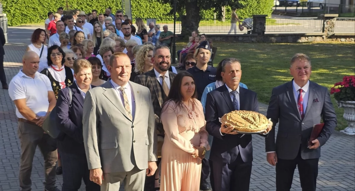 Mieszkańcy gminy Liniewo dziękowali za tegoroczne plony