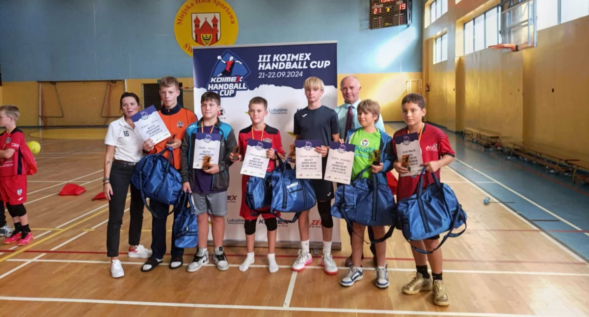 Szczypiorniści UKS Lipusz wygrywają w ogólnopolskim turnieju