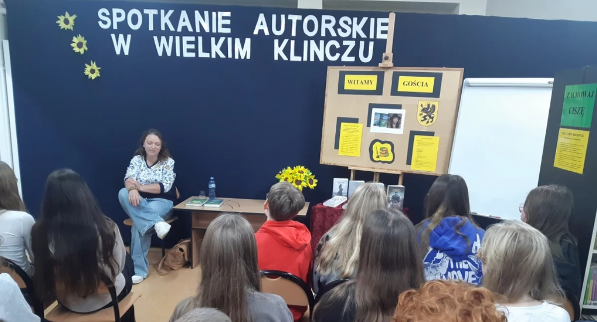 Pisarka Daria Kaszubowska spotkała się z uczniami gminy Kościerzyna