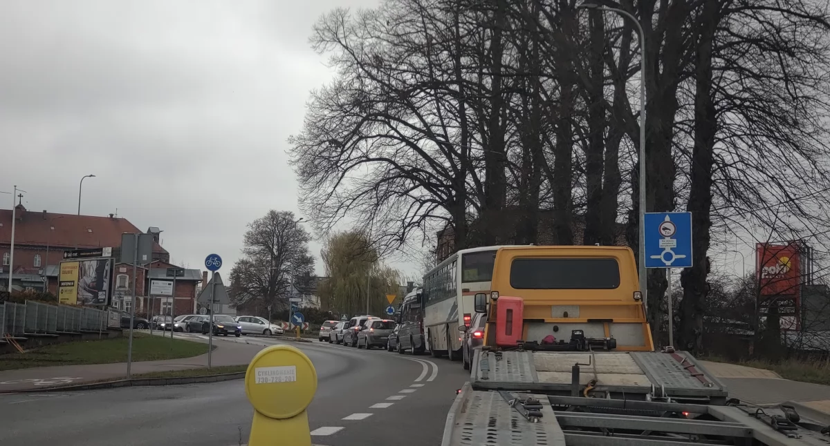 Kościerzyna zakorkowana. Coraz większe utrudnienia na drogach!