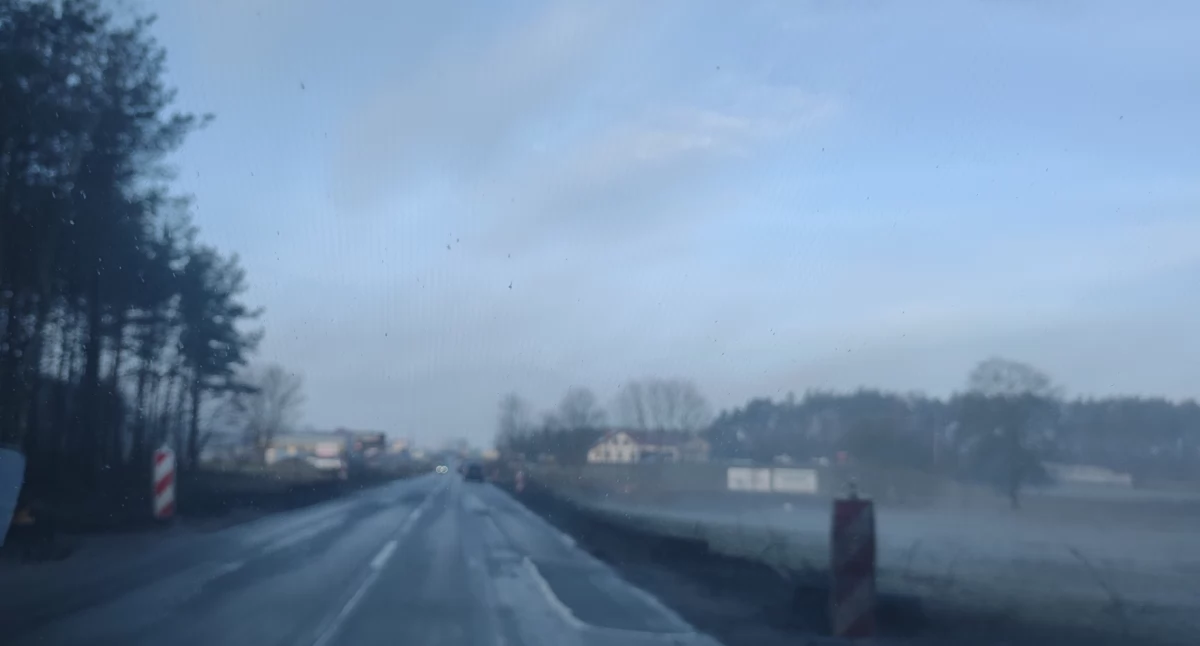 Kolejne utrudnienia na drodze wojewódzkiej nr 221. Ruszają dalsze prace 