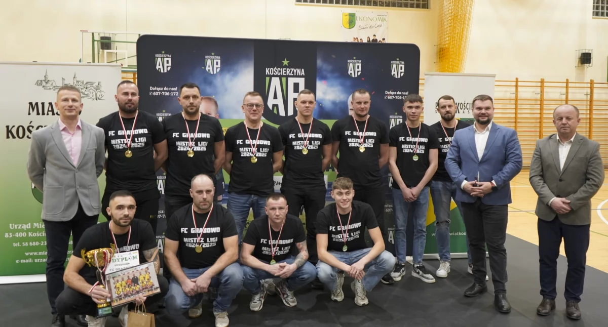 FC Grabowo podwójnym mistrzem! Uroczyste podsumowanie kościerskiej halówki