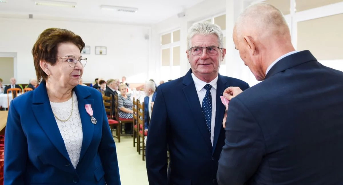 Złote Gody w gminie Kościerzyna – wyjątkowe jubileusze małżeńskie