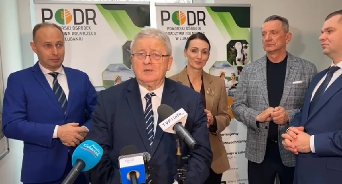 Minister rolnictwa w Lubaniu. Czesław Siekierski w ogniu pytań rolników!