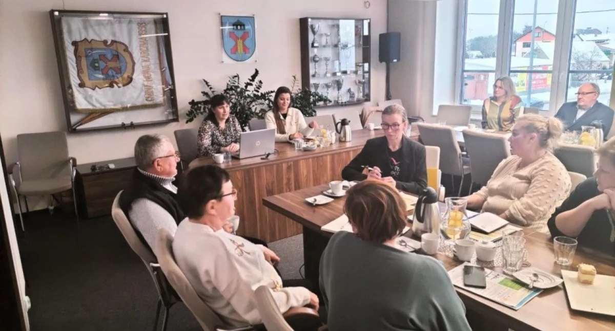 Członkinie KGW z gm. Nowa Karczma spotkały się z ekspertami, by omówić ważne sprawy