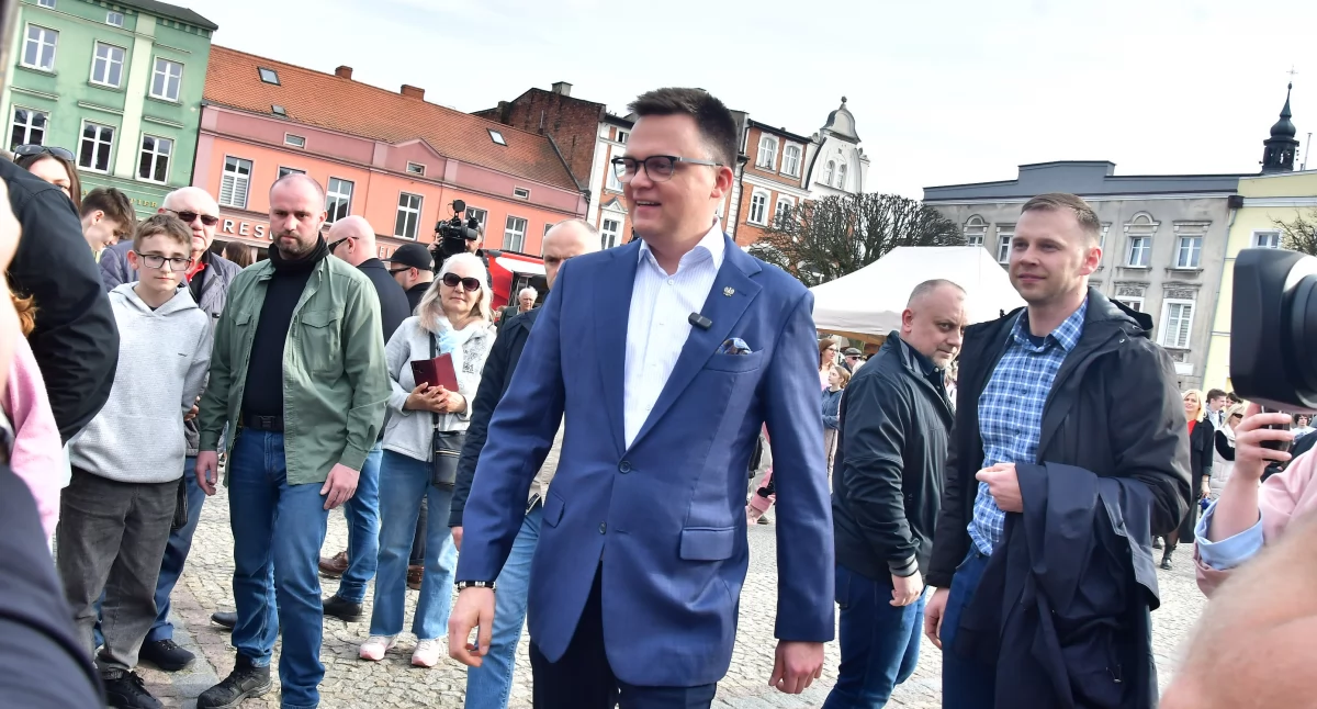 Szymon Hołownia w Kościerzynie: prezydent nie może być zastępcą prezesa lub premiera!