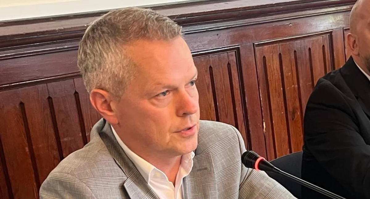 Przewodniczący Rady Powiatu M. Modrzejewski mówi o …. smrodzie i tchórzach!