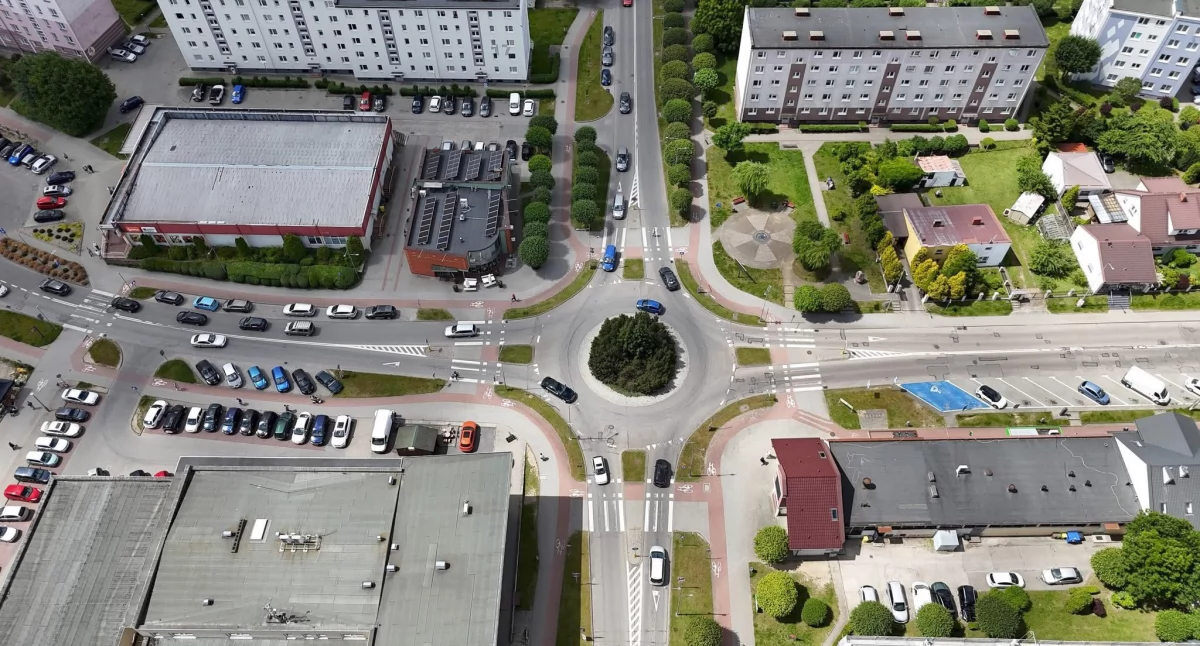 Zamknięte rondo, nowe technologie i więcej zieleni. Trwa modernizacja ulicy Skłodowskiej