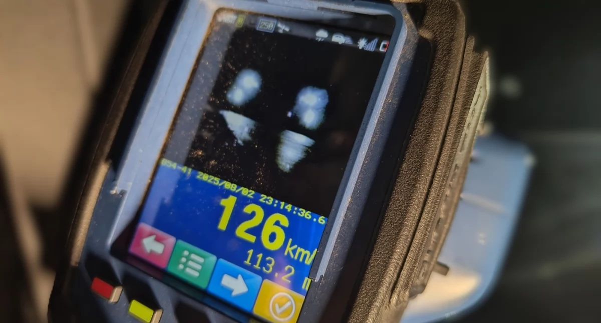 Jechał 126 km na godzinę w terenie zabudowanym. Za kierownicą 20-latek!