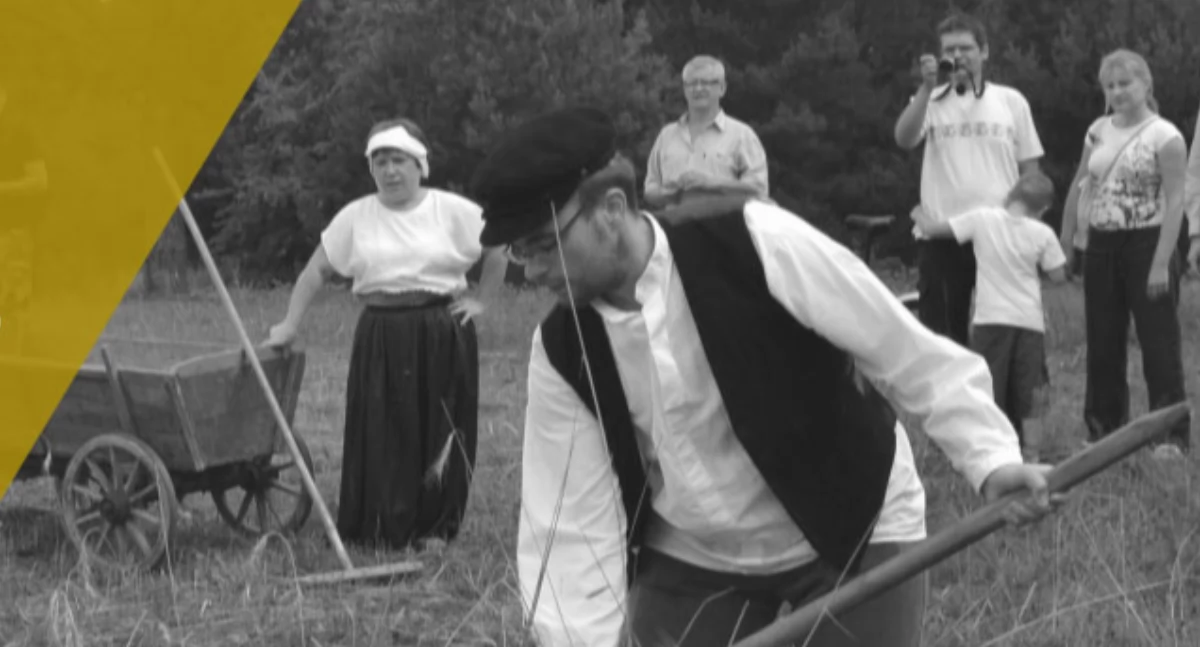 Święto Matki Boskiej Zielnej we wdzydzkim skansenie - dawne zwyczaje i zapachy lata