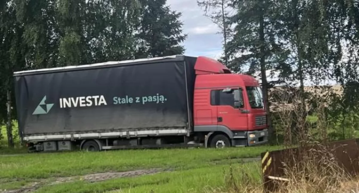 Ciężarówki niszczą drogi i łamią przepisy. Policja wyciąga konsekwencje!