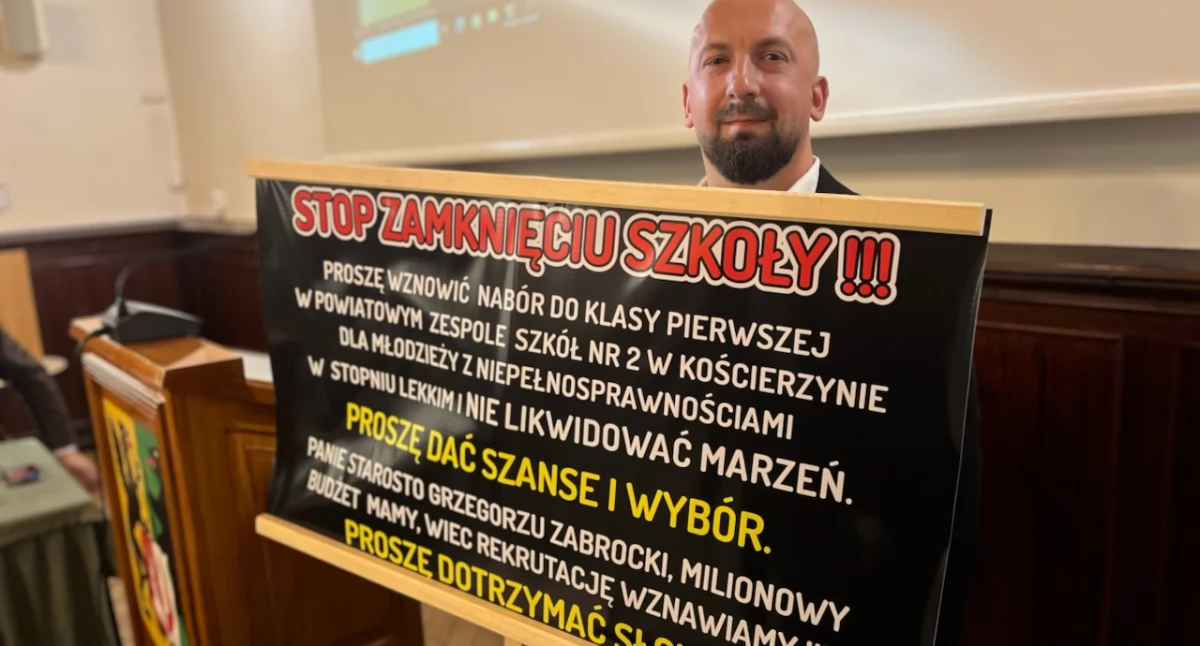 Burza w Radzie Powiatu! Za co odwołano Łukasza Przybylskiego?
