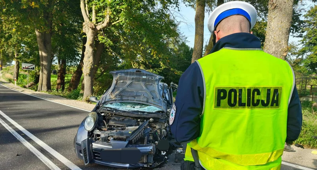 Groźne wypadki na drogach powiatu. Pięć osób poszkodowanych!