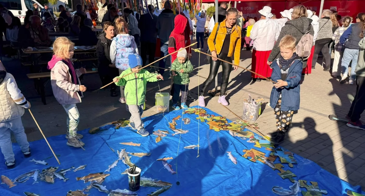 Jesienny Piknik Sąsiedzki w Kościerzynie. Integracja, taniec i wspólna zabawa!