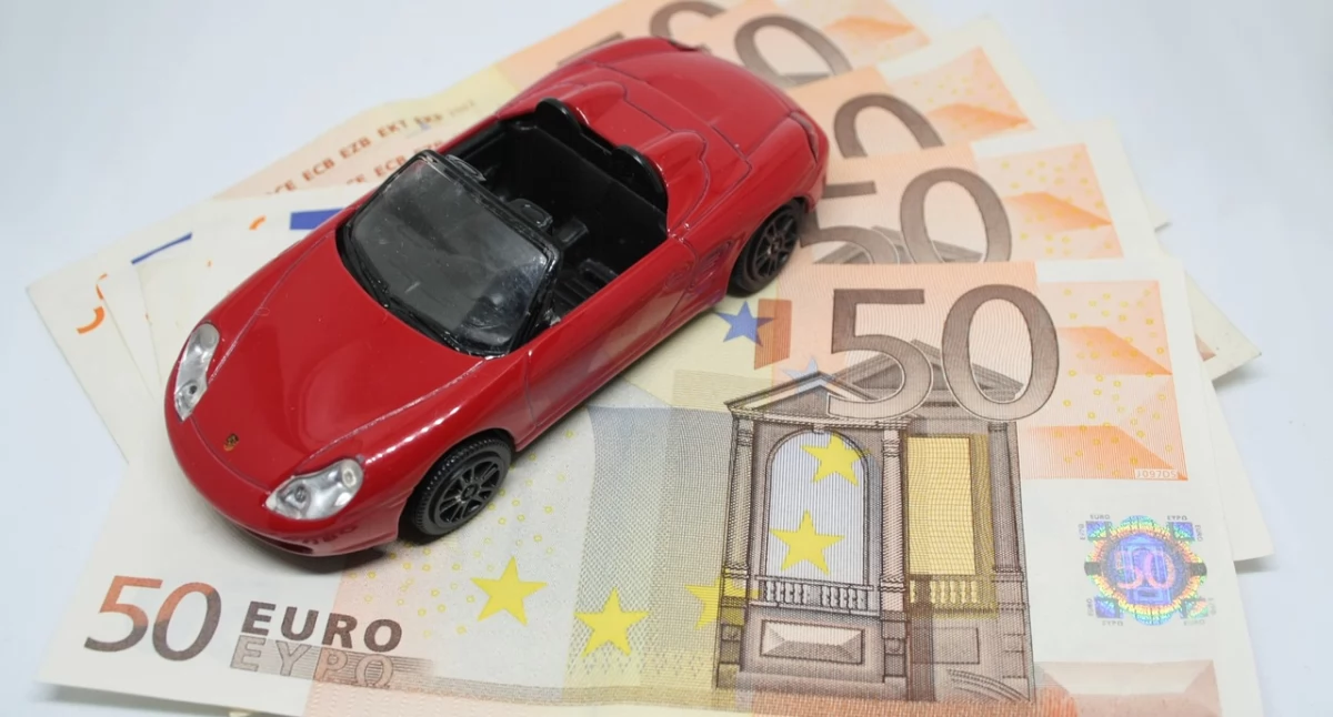 Jak ubezpieczyć samochód z Ukrainy w Polsce? 