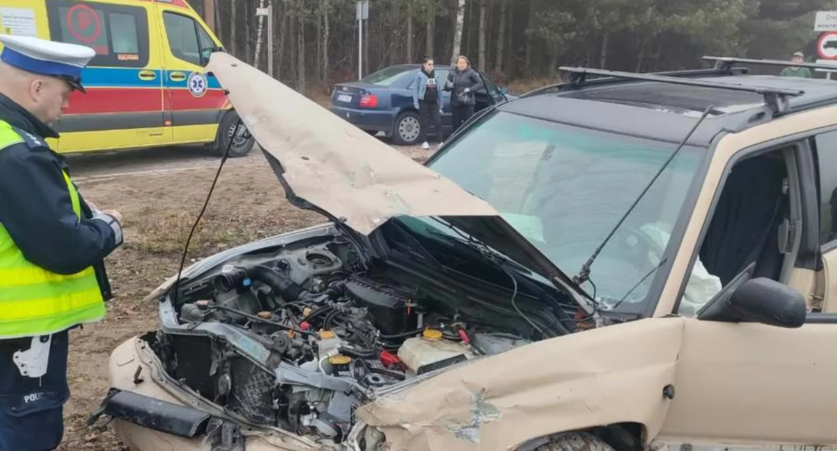 Groźne wypadki w pow. kościerskim. Trzy osoby trafiły do szpitala!