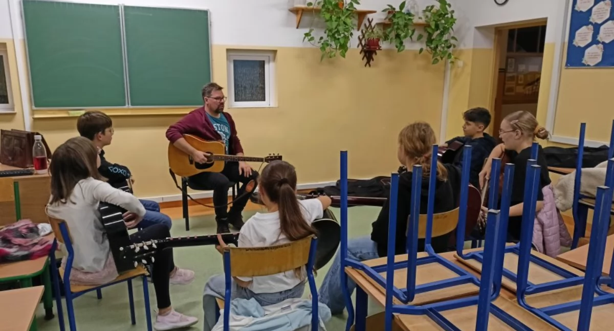 Nowe zajęcia pozalekcyjne w gminie Nowa Karczma odpowiedzią na potrzeby uczniów