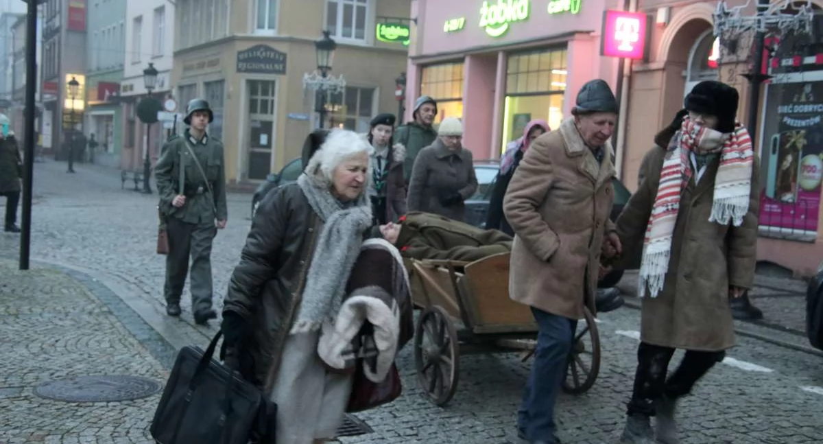 Wyrzuceni z własnych domów. W Kościerzynie uczczono pamięć wysiedlonych mieszkańców!