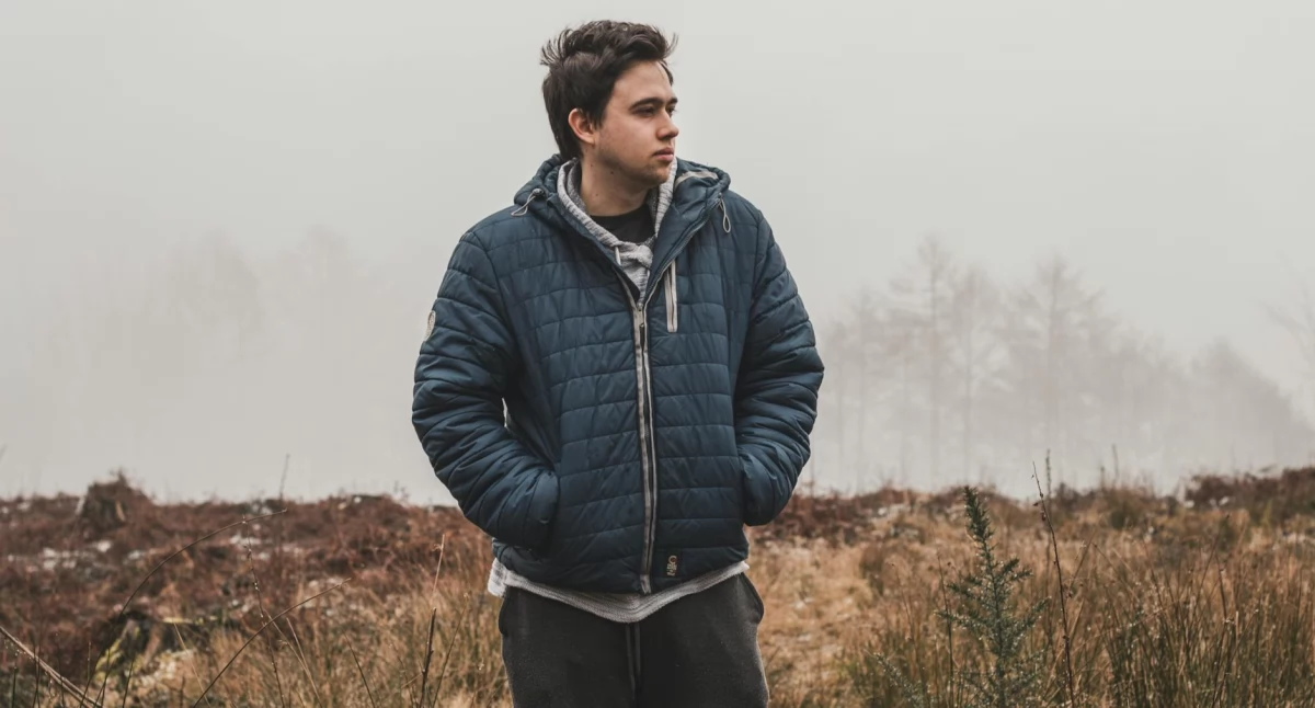 Dlaczego warto kupić kurtkę marki Trapstar? 3 zalety, które musisz wziąć pod uwagę
