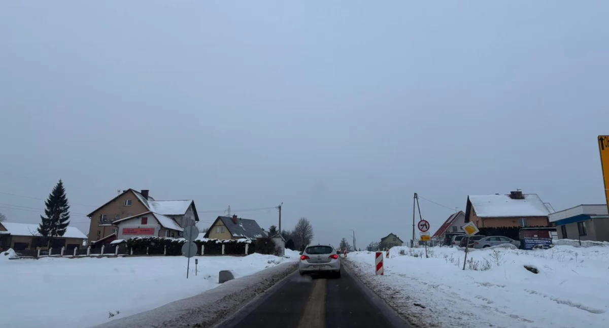 Przebudowa DW 221 wstrzymana. Pogoda nie pozwala na dalsze prace!