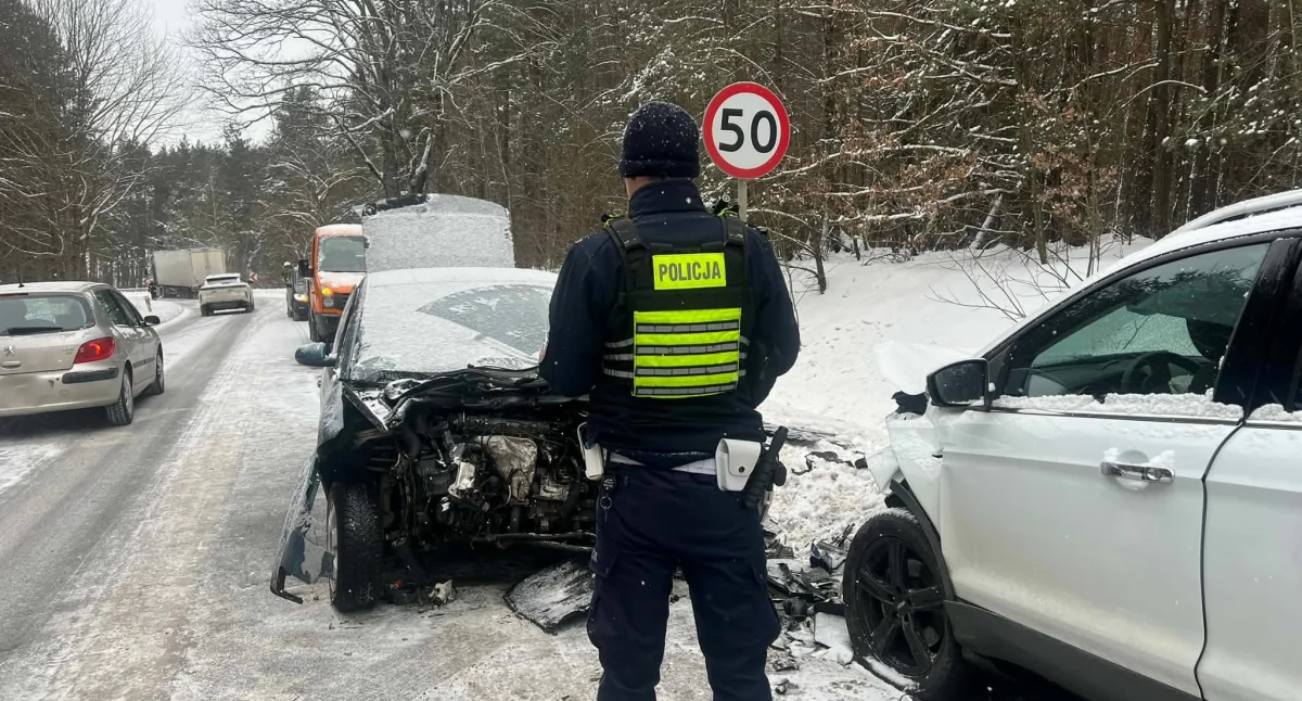 Cztery osoby ranne w groźnym wypadku pod Skorzewem!