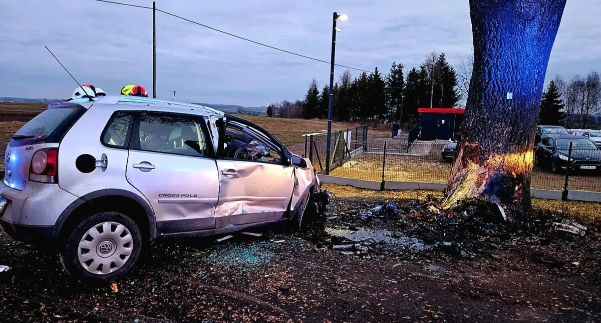 Stara Kiszewa. Śmiertelny wypadek, jedna osoba nie żyje! To 18-letni mieszkaniec pow. kościerskiego!
