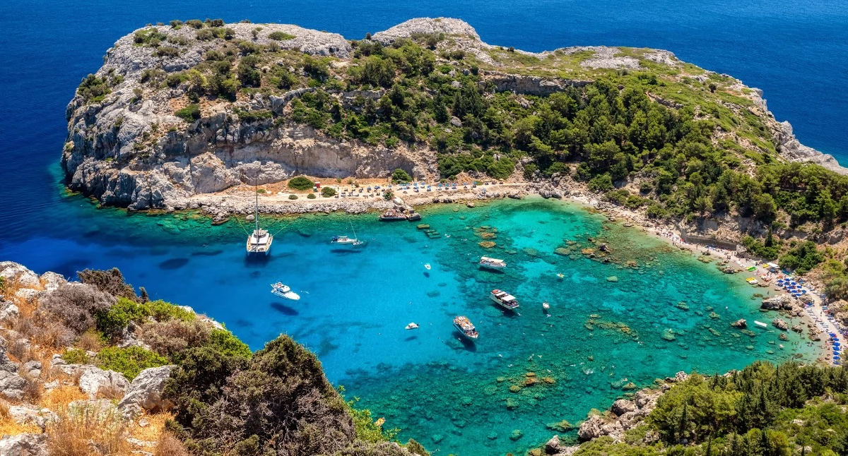 Jak spędzić urlop na greckiej wyspie Rodos? Sprawdź